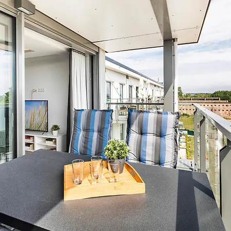 Prora - Dachgeschoss-Apartment Mit Meerblick - Ausblick ビンツ